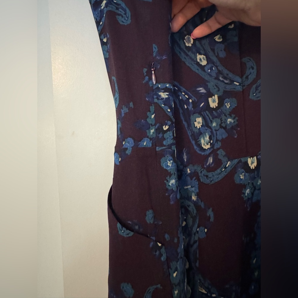 CAbi Dress Treasure Paisley Printed Pleated Pockets - Picture 8 of 11